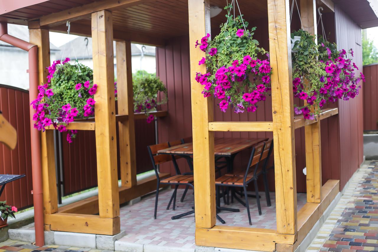 Hotel U Maksa Solochyn Exterior foto